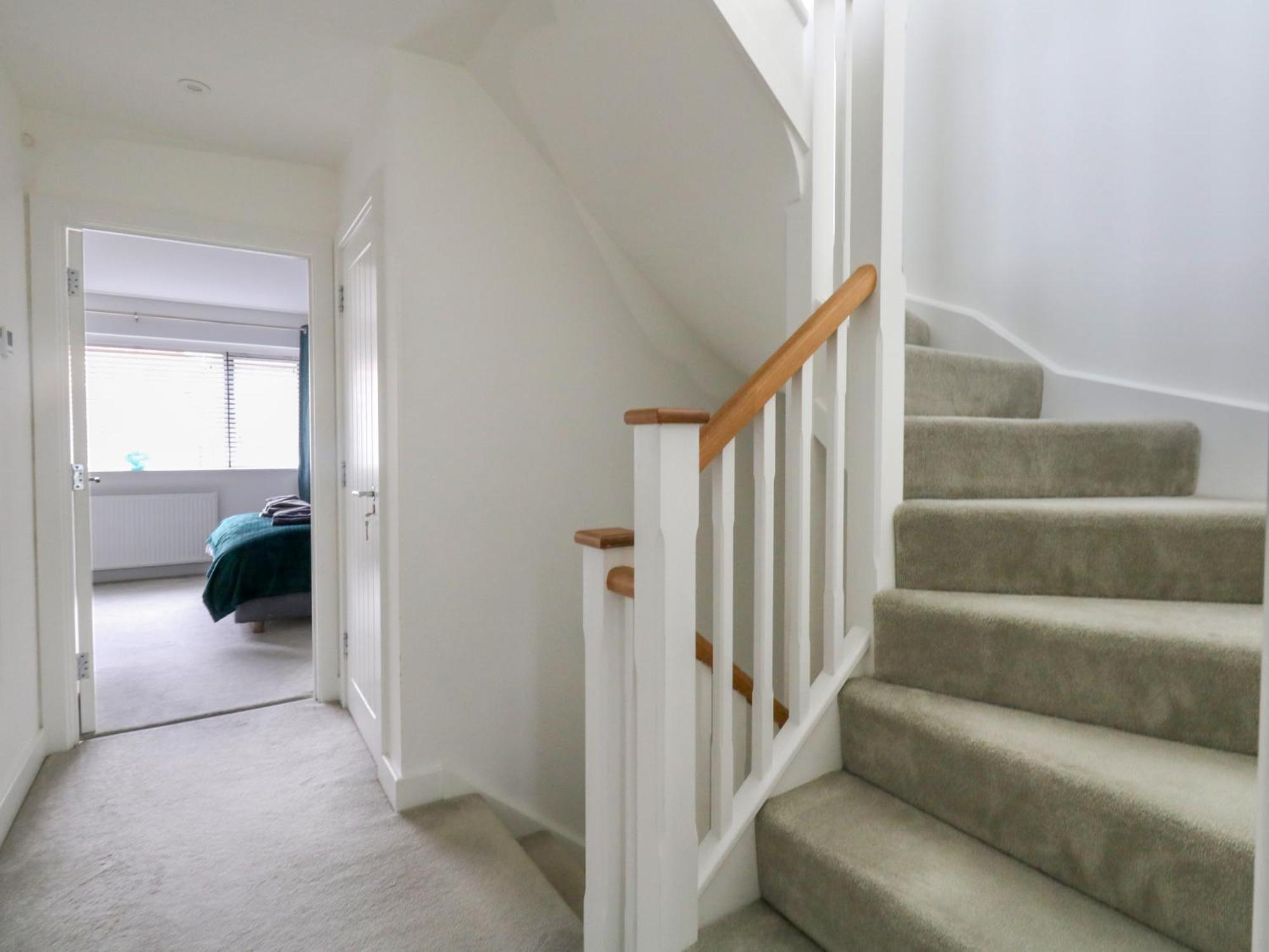 66A Danecourt Road Villa Poole Bagian luar foto