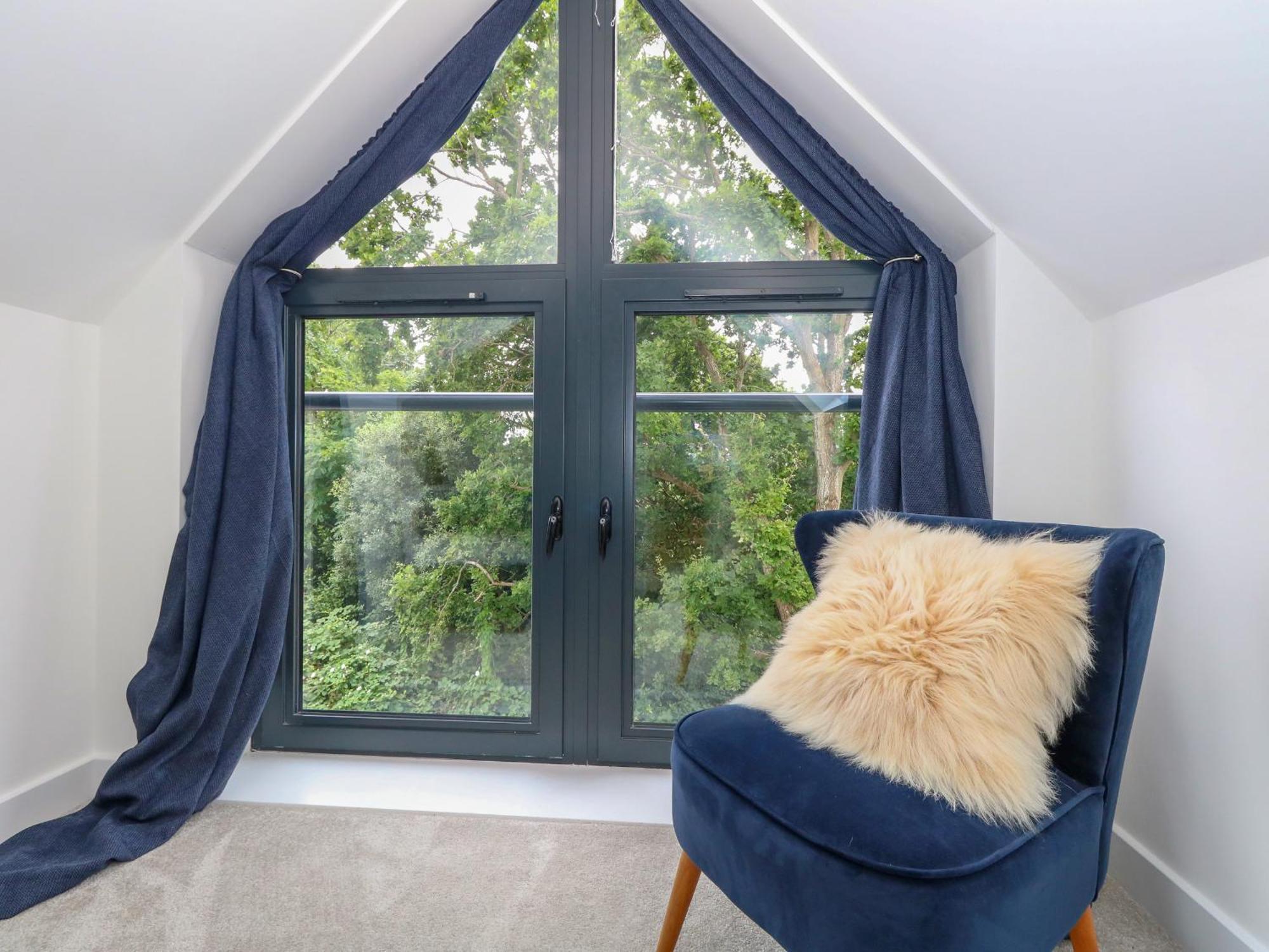 66A Danecourt Road Villa Poole Bagian luar foto