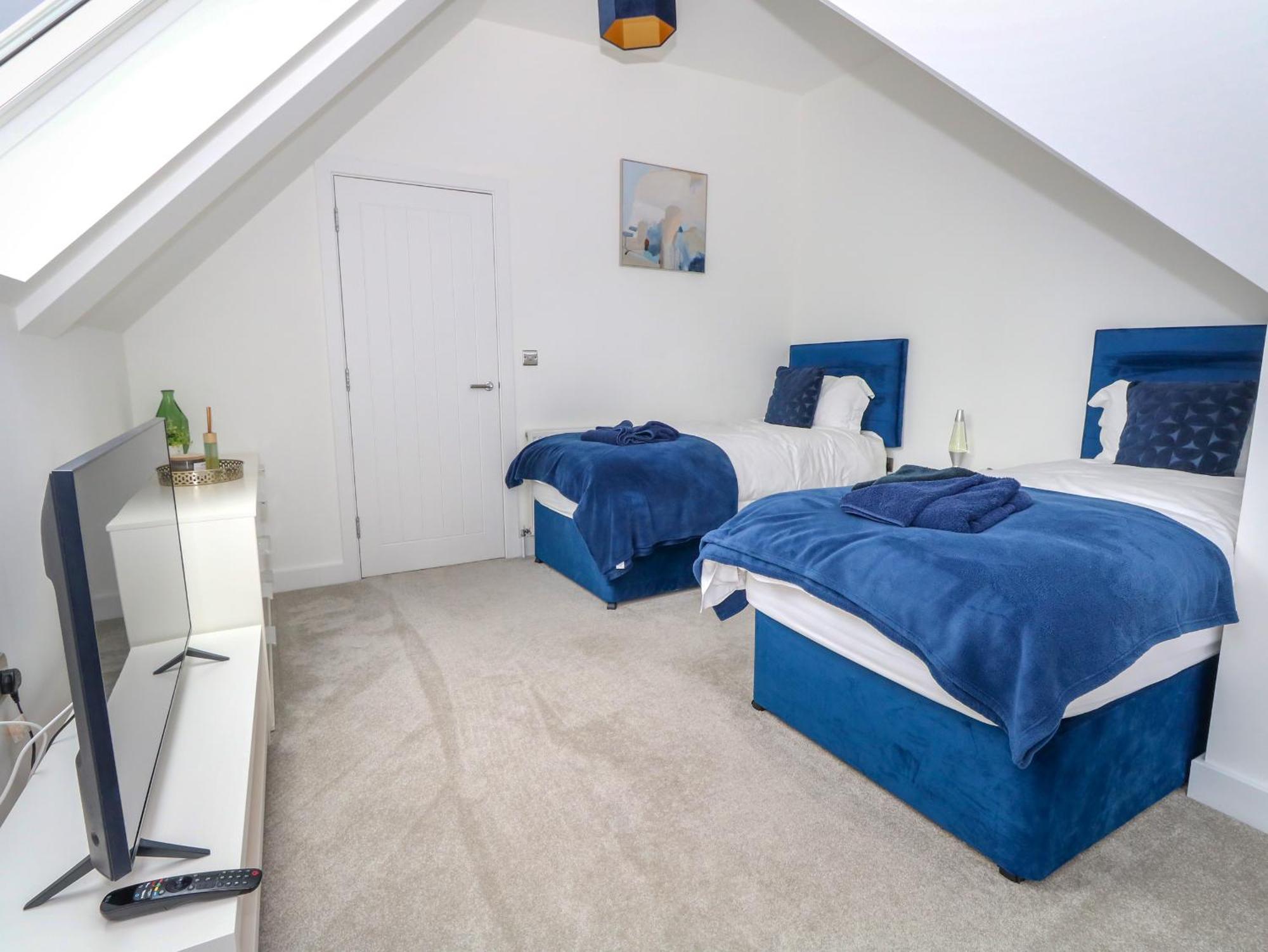 66A Danecourt Road Villa Poole Bagian luar foto