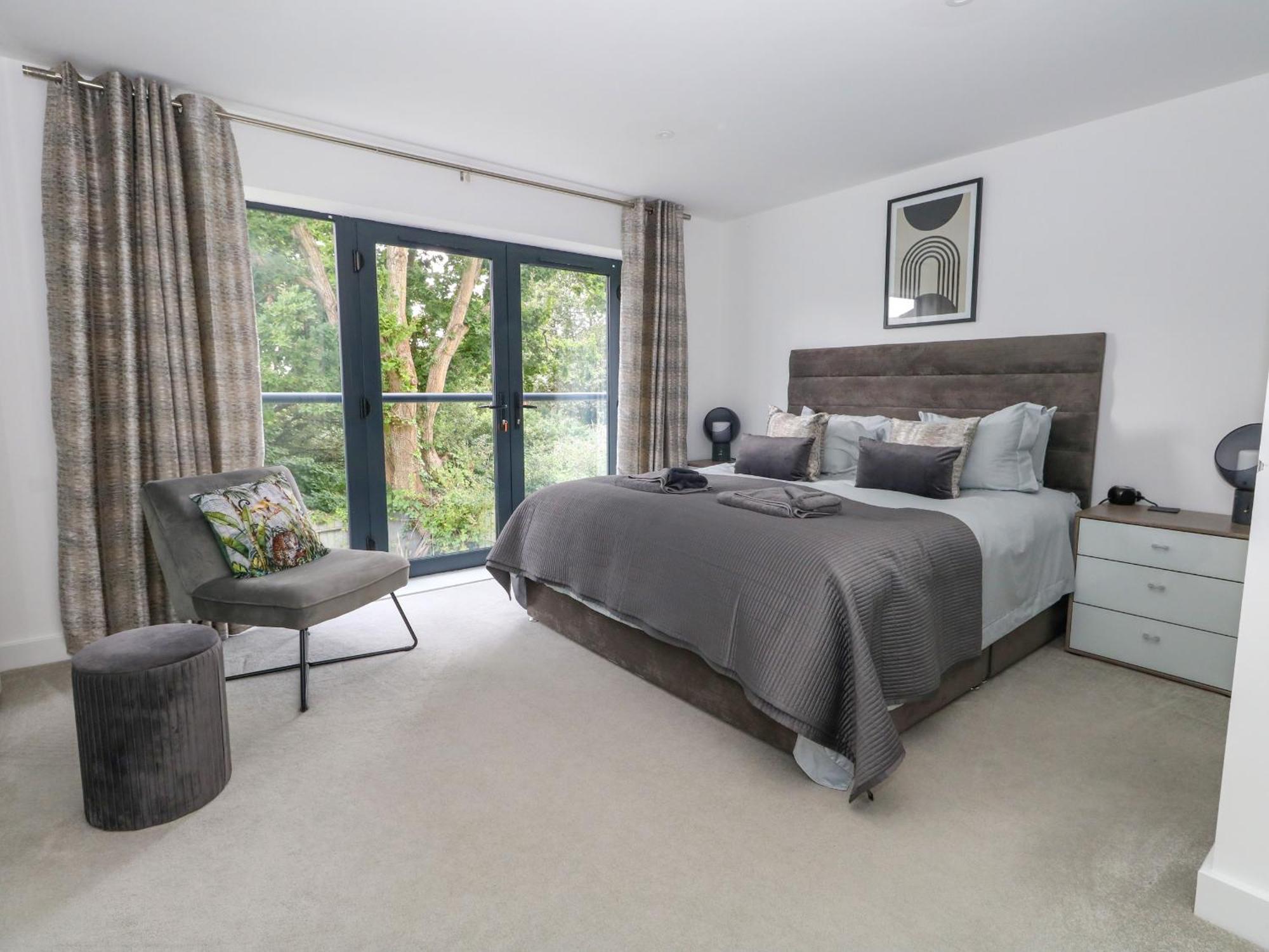 66A Danecourt Road Villa Poole Bagian luar foto