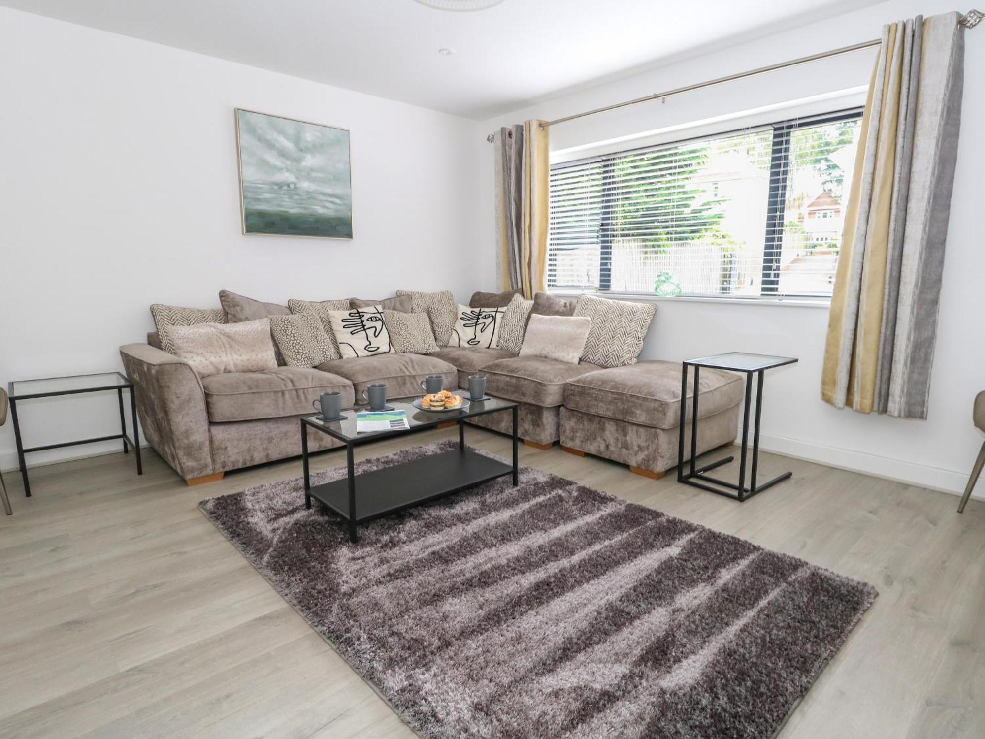 66A Danecourt Road Villa Poole Bagian luar foto